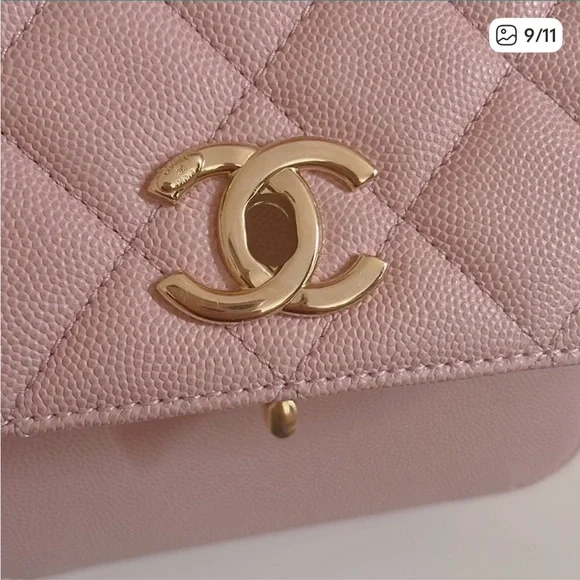 Chanel Blush Pink Quilted Shoulder Bag - Picture 9 of 11